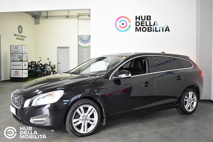 VOLVO V60 DRIVe Momentum